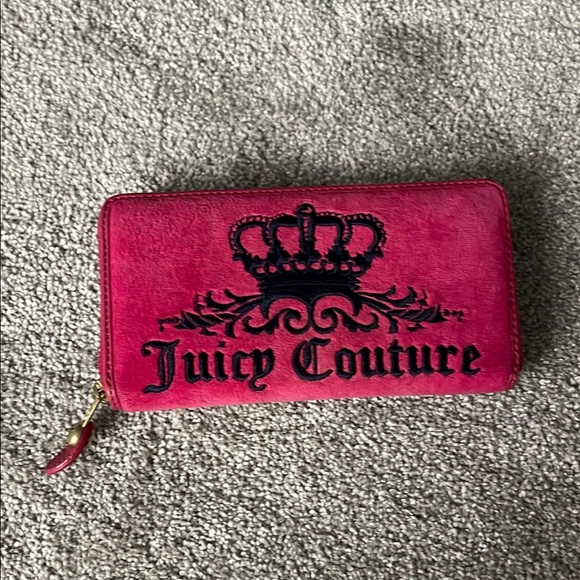 Juicy Couture Handbags - Juicy Couture Pink Wallet Luxurious Velvet Texture